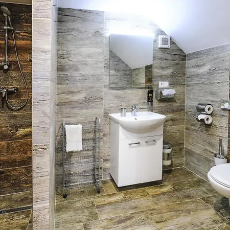 Michaela Bešeňová